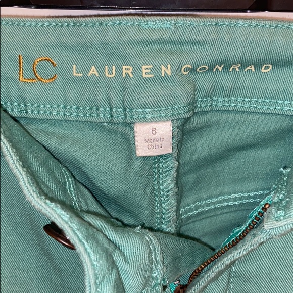 Light green jeans - Picture 4 of 4